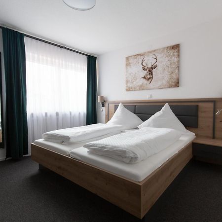 Landgasthof Schuetzen Tengen Bagian luar foto