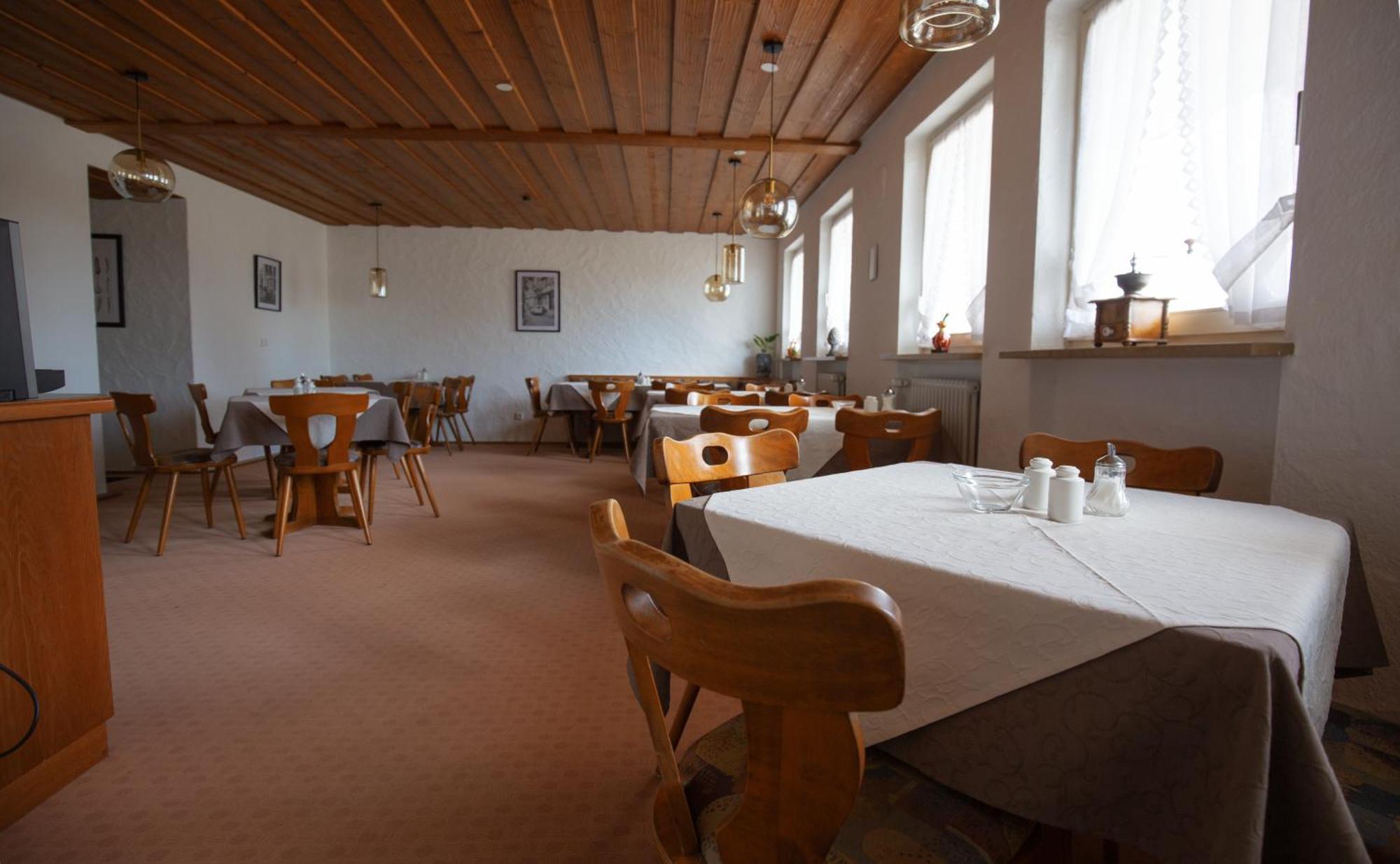 Landgasthof Schuetzen Tengen Bagian luar foto